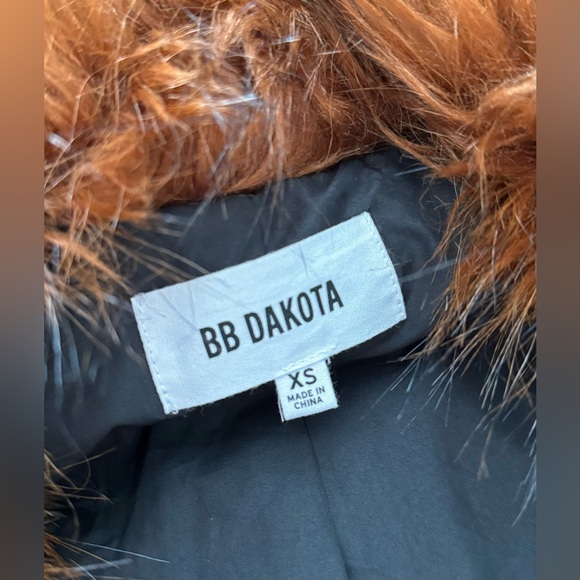 B.B. Dakota Penny Lane Faux Fur Jacket - XS - Picture 4 of 7